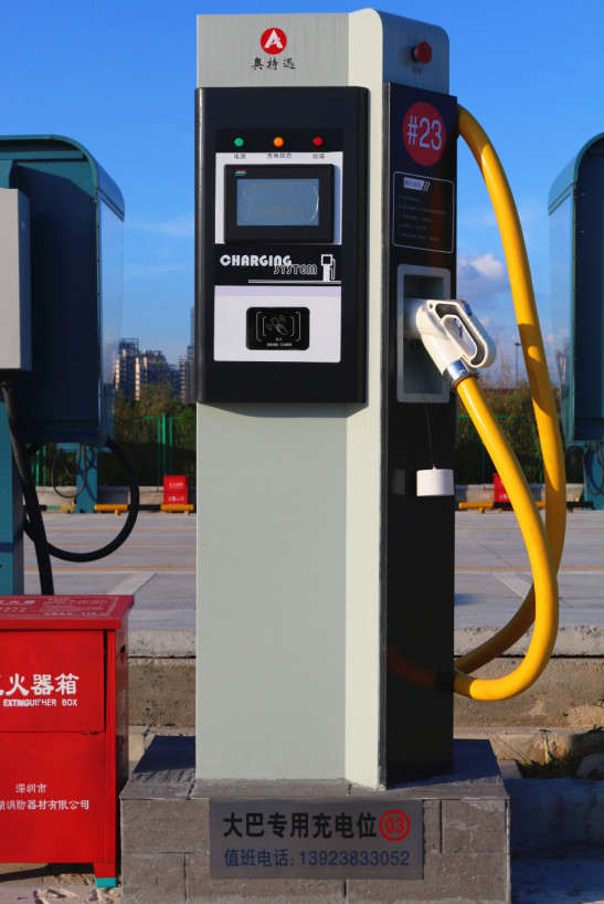 大巴車直流充電樁.jpg 大巴車直流充電樁.jpg